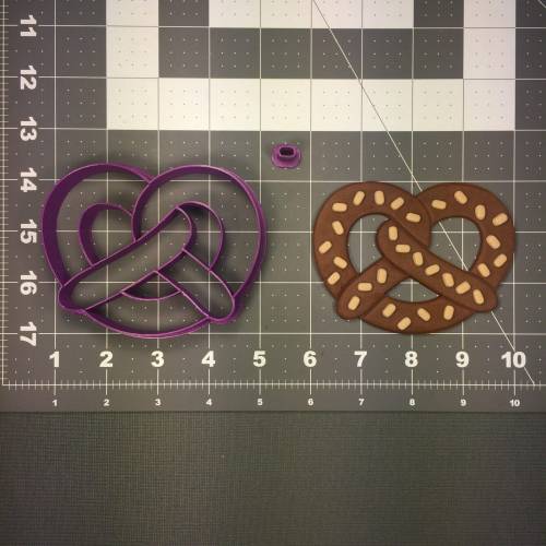 Pretzel 100 Cookie Cutter Set