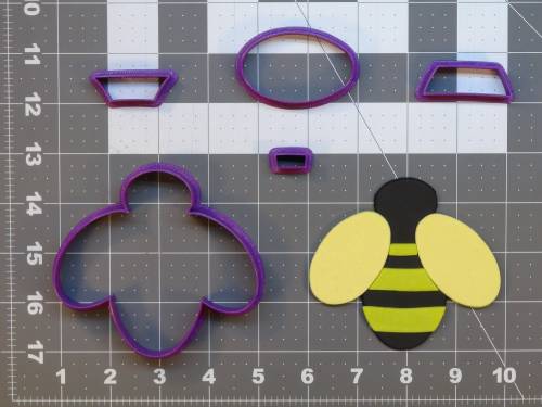 Bee 266-B576 Cookie Cutter Set