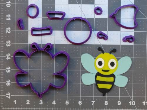 Bee 266-B871 Cookie Cutter Set