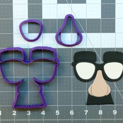 Funny Glasses 266-468 Cookie Cutter Set 4 inch