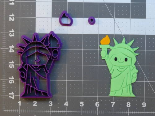 Statue of Liberty 266-A560 Cookie Cutter Set 4 inch