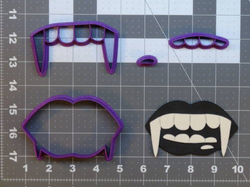 Vampire Mouth 266-B820 Cookie Cutter Set 4 inch